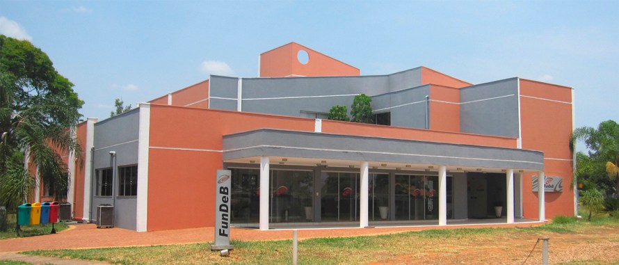 Bauru: sede de las sesiones del congreso en la Universidad Estadual Paulista “Júlio de Mesquita Filho”–UNESP. Imagen: Sandra Negro, 2014.